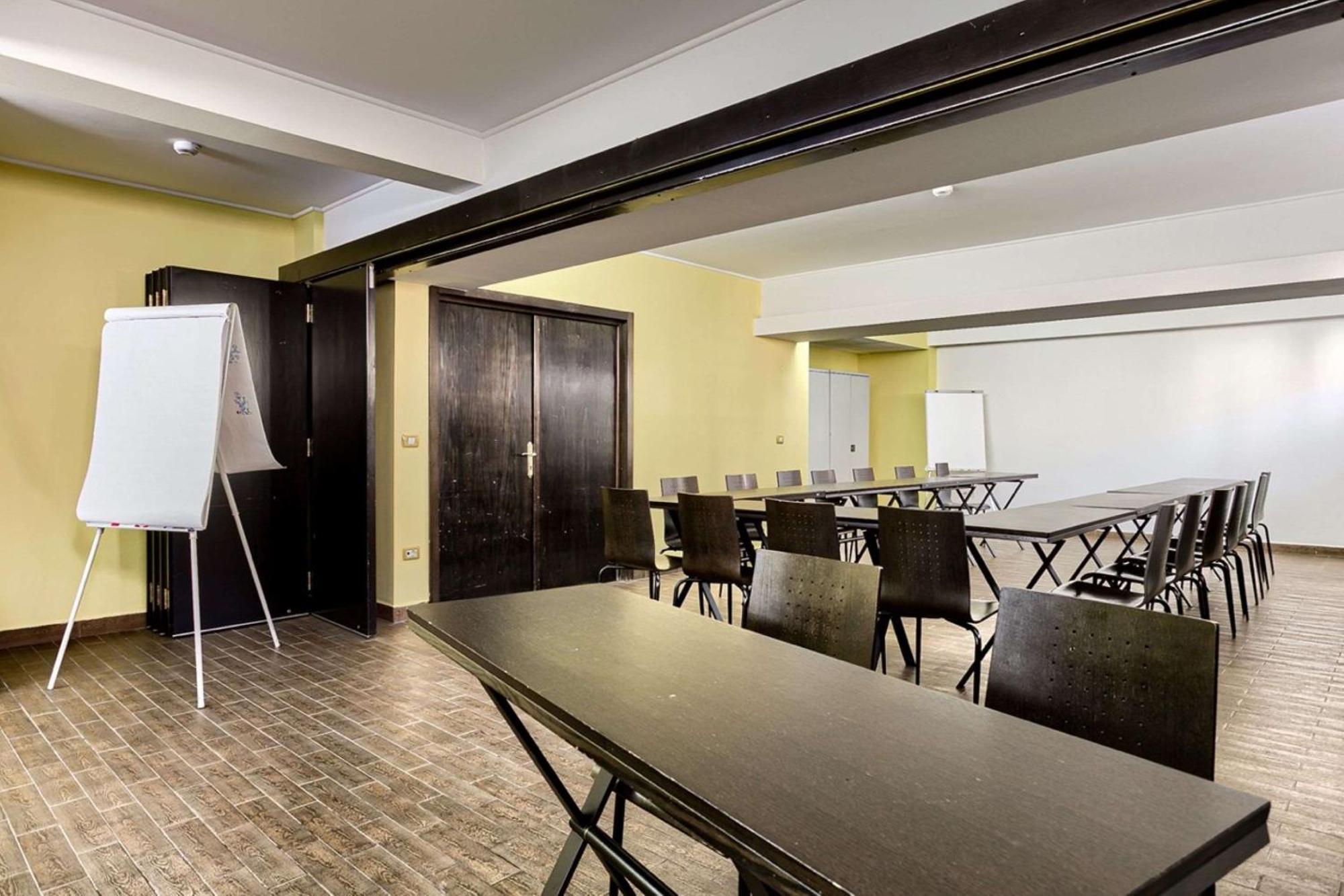 Best Western Central Hotel Arad Ngoại thất bức ảnh